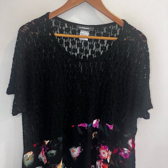 Alembika Adaline Floral Tiered Maxi Dress Size (2) Medium Oversized Artsy Lace - Picture 4 of 11